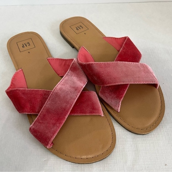 Pink GAP Sandals - Picture 1 of 5